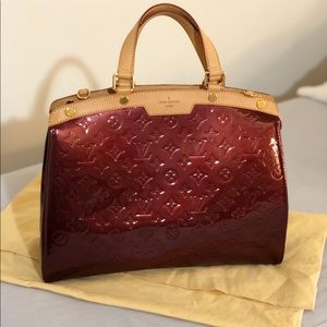 Louis Vuitton/ Purple monogram Vernis Leather Brea